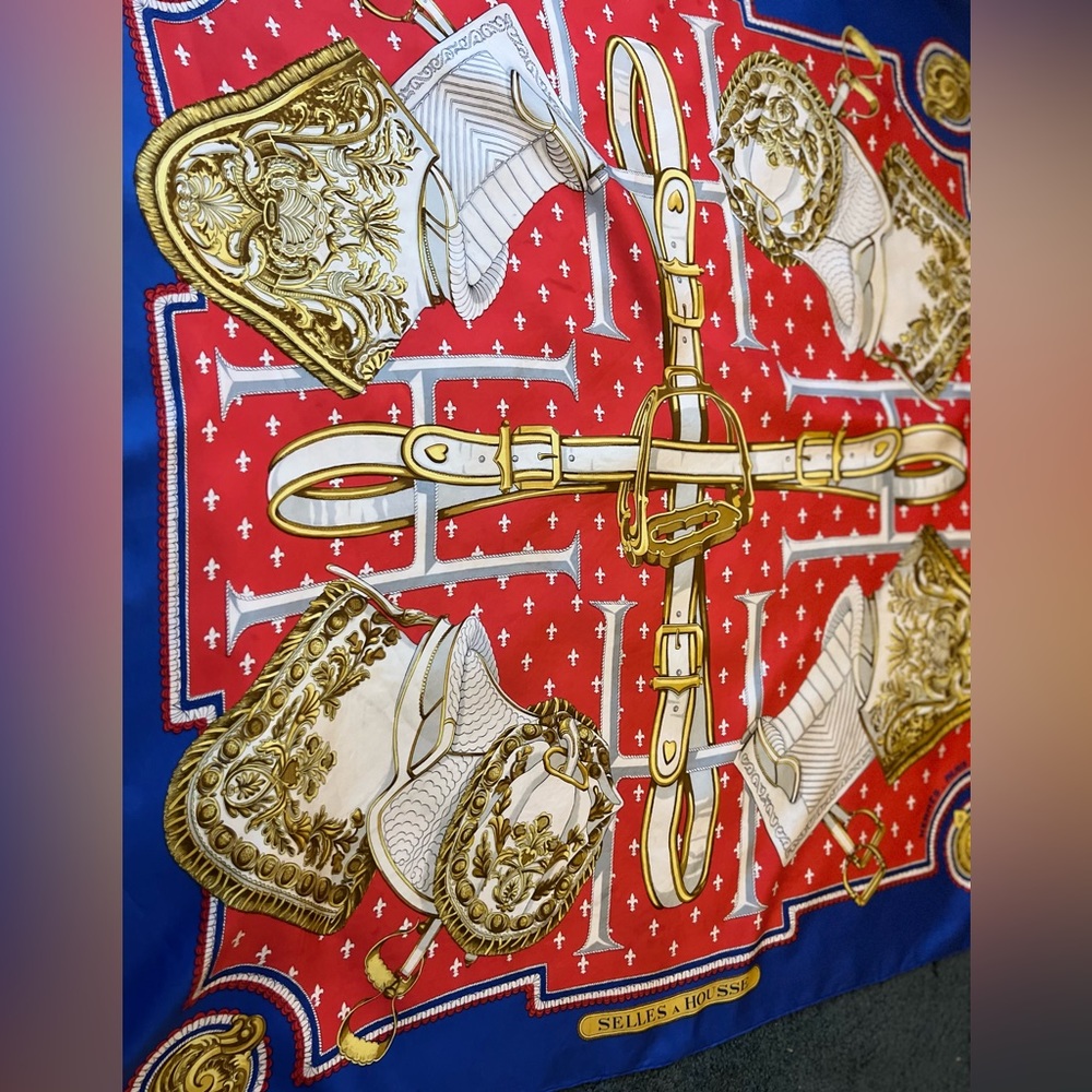 Hermes Scarf "Selles a Housse" by Christiane Vauzelles 35” Silk | Carre Foulard